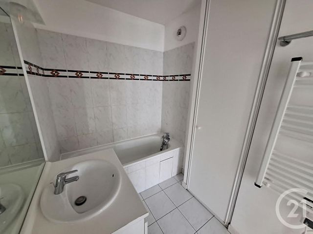 Appartement F3 à vendre - 3 pièces - 59.78 m2 - FRANCONVILLE LA GARENNE - 95 - ILE-DE-FRANCE - Century 21 Fast Immo